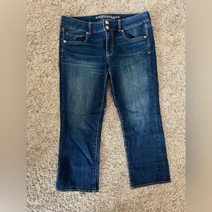 American Eagle Cropped Jean